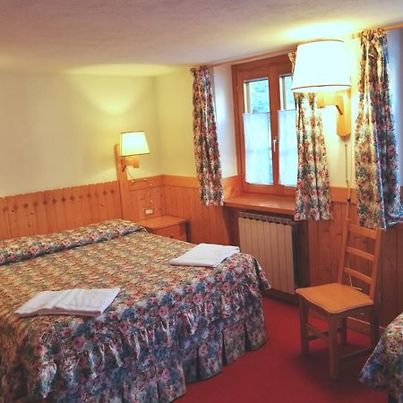 Hotel Locanda Grauson Cogne Kültér fotó