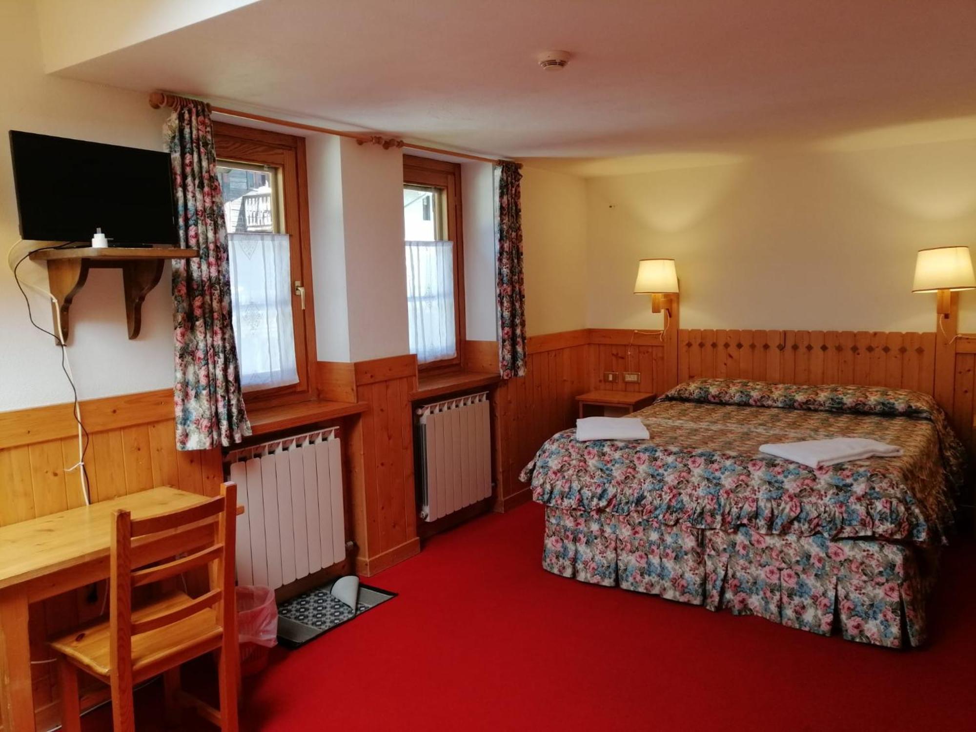 Hotel Locanda Grauson Cogne Kültér fotó