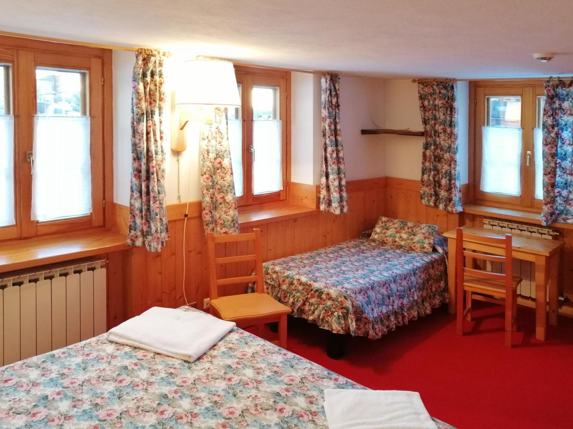 Hotel Locanda Grauson Cogne Kültér fotó