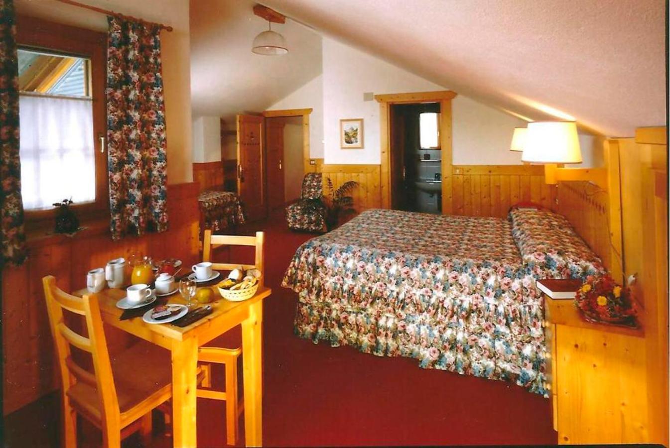 Hotel Locanda Grauson Cogne Kültér fotó