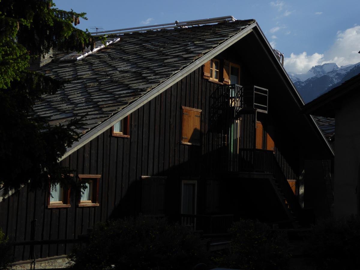 Hotel Locanda Grauson Cogne Kültér fotó
