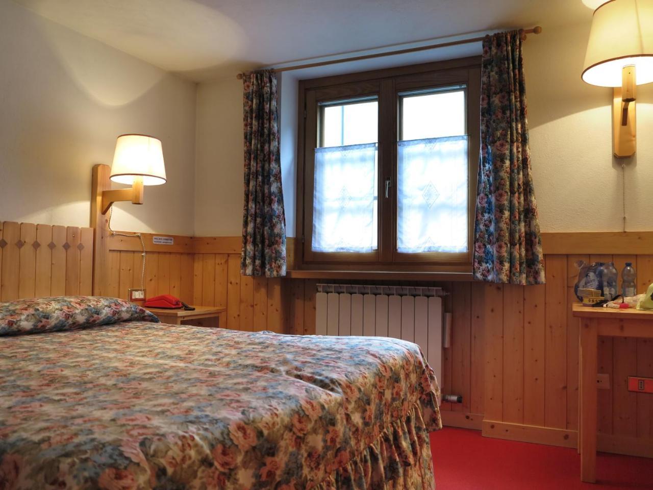 Hotel Locanda Grauson Cogne Kültér fotó